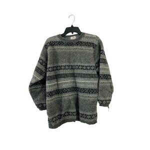NWB Casuals Women's Vintage Wool Sweater
